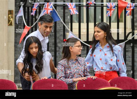 London, UK. Coronation Big Lunch hosted by Rishi Sunak and his wife Akshata Murty in Downing ...