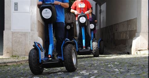 Lisbona Tour Privato In Segway Di Ore Del Quartiere Di Alfama