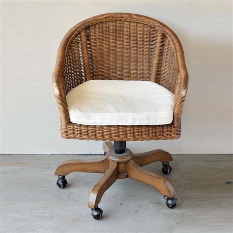 Rattan Swivel Desk Chair | EBTH