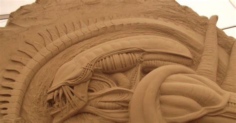 Чужой из песка | Пикабу