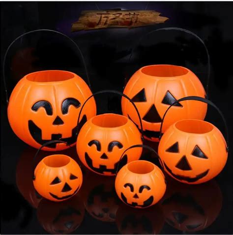 Wholesale Halloween Pumpkin Candy Bucket Halloween Plastic Portable Pumpkin Bucket - Buy ...