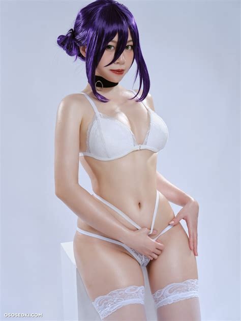 Ain Nguyen Chainsaw Man Reze Naked Cosplay Asian Photos