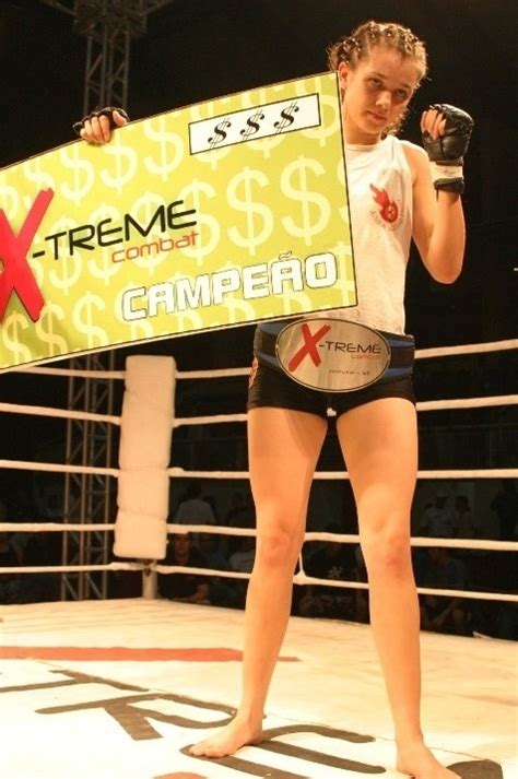 Fotos Julie Werner Lutadora De Mma Uol Esporte