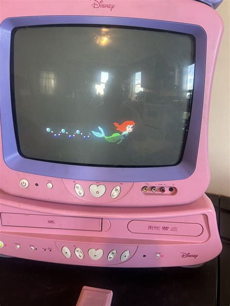 Disney Princess Pink 13 TV DVD VHS Combo CRT Retro Gaming Tv Works 2