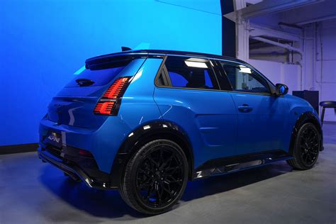 Automobil Revue Alpine A Elektrischer Hot Hatch