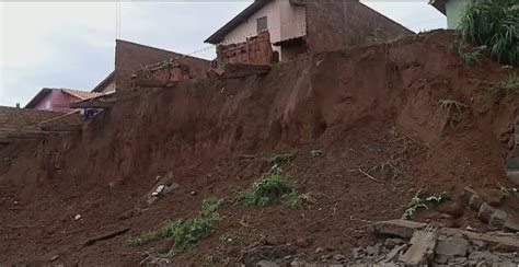 Empreiteira Vai Reconstruir Muro Que Desabou Durante Chuva E Interditou