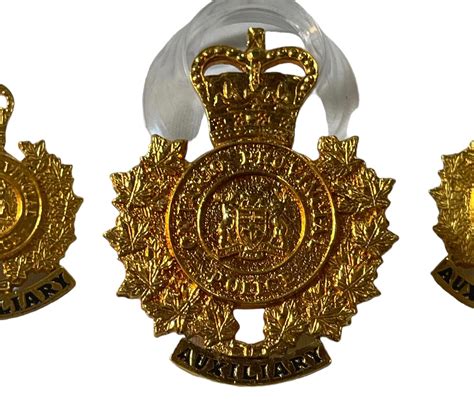 Ontario Provincial Police Auxiliary Badge Set