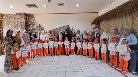 Outing Class A Membatik Di Kampung Batik Pgb Dan Bermain Di Hokky Play