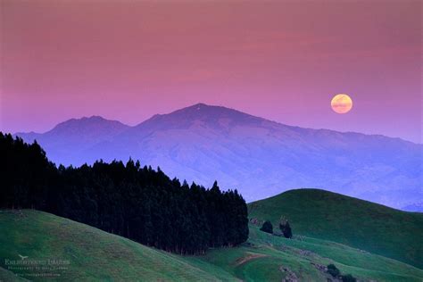 Full Moon Rising Over Mount Diablo San Francisco Bay Area Ca Oc