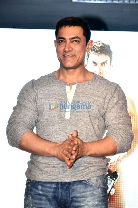 Aamir Khan launches second poster of ‘PK’ | Aamir Khan Images ...