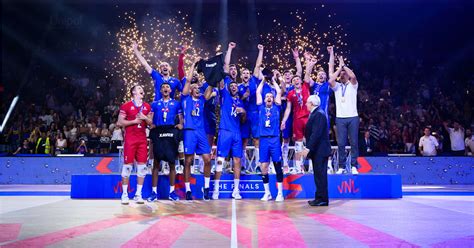 Ligue des nations de volleyball VNL 2024 Les équipes de France d