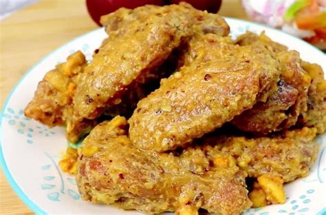 Salted Egg Chicken Wings Yummy Kitchen