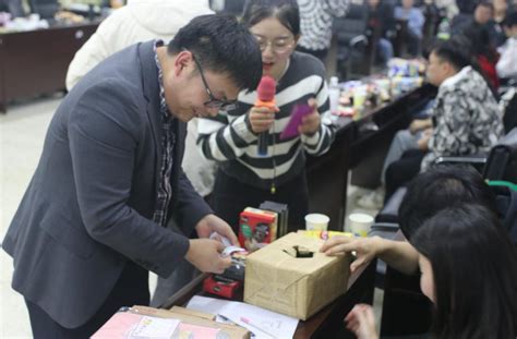 电子与电气工程学院成功举办第三届师生文化节 武汉纺织大学 电子与电气工程学院