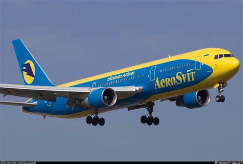 Ur Aai Aerosvit Airlines Boeing Aer Wl Photo By Rafal