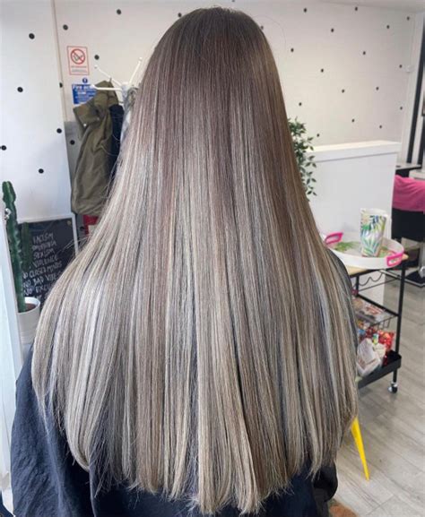 Trendy Ash Blonde Colour Ideas Ash Blonde Balayage Natural Hair I