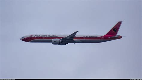 D2 TEK TAAG Linhas Aereas De Angola Airlines Boeing 777 3M2ER Photo