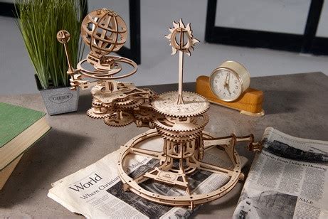 Ugears model kit Mechanical Tellurion