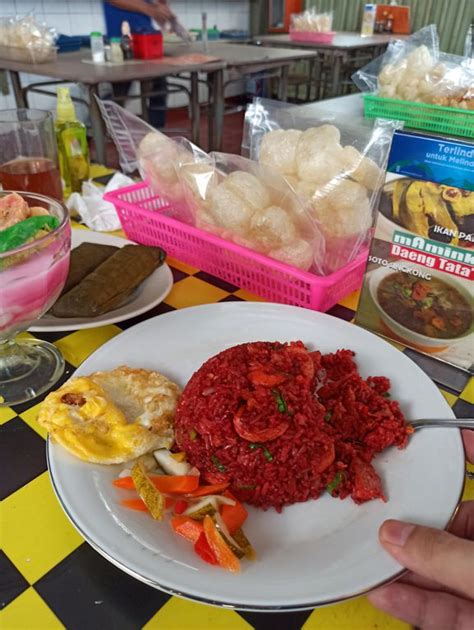 Makanan Khas Makassar Review Junior Di Restoran Mamink Daeng Tata Tebet