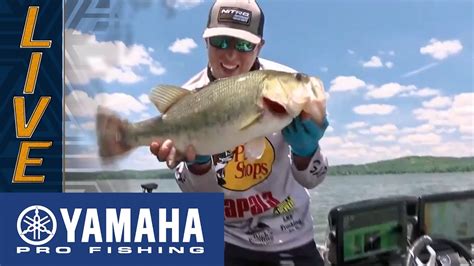 Bassmaster Yamaha Clip Of The Day Cody Huff S Afternoon Difference