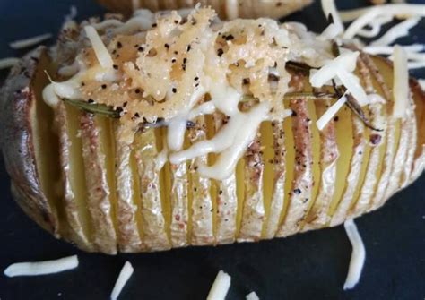 Patatas Hasselback Con Queso Receta De Hoy Cocina Lisson Pilar Cookpad