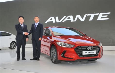 All New Hyundai Elantra Avante Officially Unveiled In Korea W Video