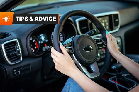 Whats The Best Way To Grip Your Steering Wheel Autodeal