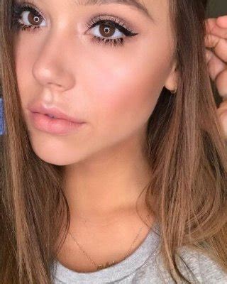 Alexis Ren Nude Porn Pictures Xxx Photos Sex Images Pictoa