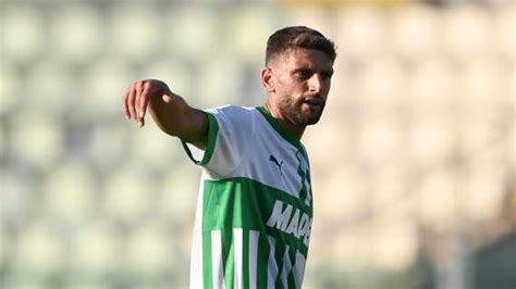 Serie A Primi Tre Punti Per Il Sassuolo Berardi Festeggia Il Rinnovo