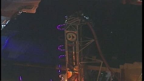 Roller Coaster Malfunction Leaves 12 Passengers Stranded - ABC News