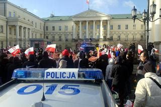 Protest w Warszawie Przestańcie nas okradać Sprzedawcy z