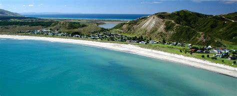 Beaches Hawke's Bay places to go - Best Bits