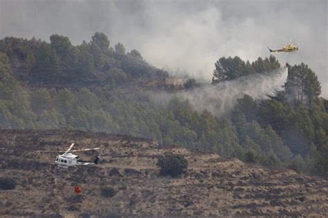 Fotos Incendio TÁberna El Incendio De Tàrbena Calcina Unas 570