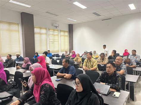 Universitas Tadulako Terima Kunjungan Tim Asesor Ban Pt Untuk Proses