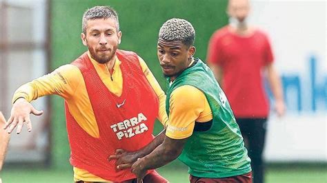 Savunman N Lideri Lemina Fanatik Gazetesi Galatasaray Gs Haberleri