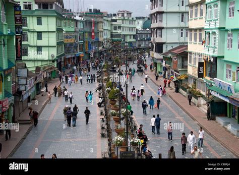 MG Marg Gangtok Sikkim India Stock Photo: 39597996 - Alamy