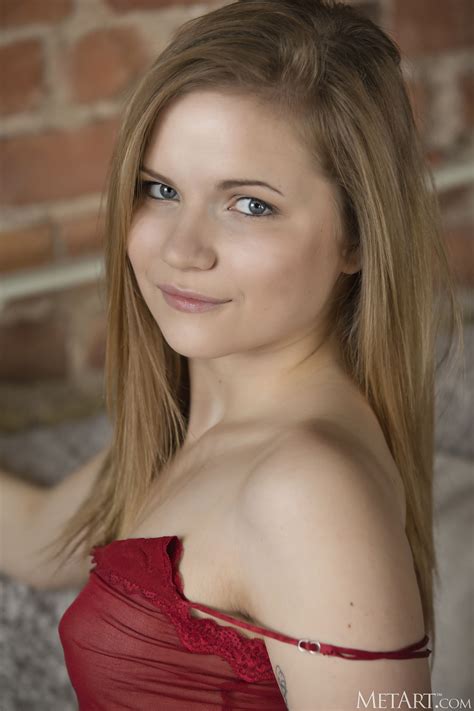 Leggy Innocent Teen Isabella MetArt Coziest Isabela 0018 Porn Pic