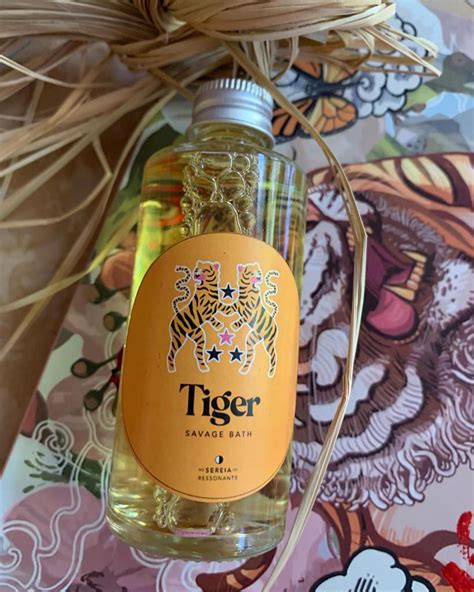 Tiger Savage Bath Sereia Ressonante