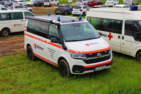 Malteser Bayern Vw T Am Auf Dem Rettmobil Parkplatz In Fulda