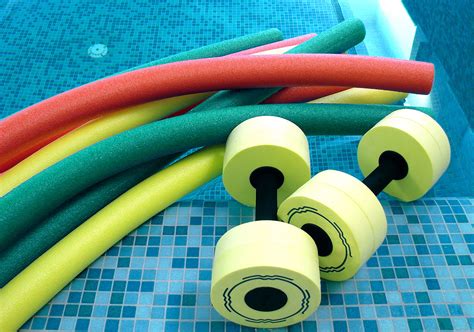 3 Sets of Pool Exercises That Are Worth Trying - Childguard Industries