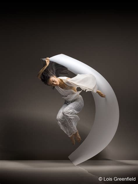 Lois Greenfield Fubiz Media