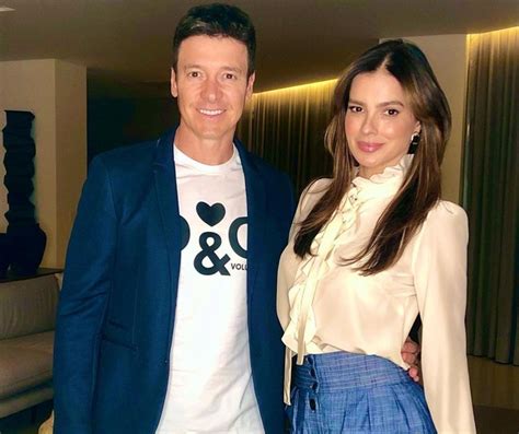 Como Está A Esposa De Rodrigo Faro