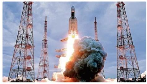 Chandrayaan 3 Nears Moon S Surface Lunar Orbit Injection Set For