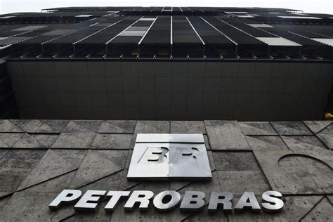 Petrobras Assina Venda De Sua Fatia De No Campo Terrestre De Rabo