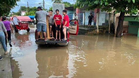 Abandonan sus hogares sanjuaneños por desbordamiento del río San Juan