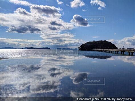 ウユニ塩湖のような竹島ガマニ塩湖の写真・画像素材 6294782 Snapmart（スナップマート）