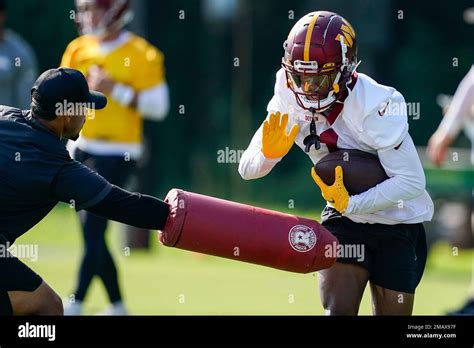 Washington Commanders Wide Receiver Jahan Dotson 1 Runs With The Ball