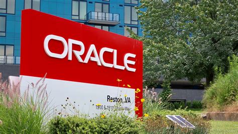 Why Oracle Stock Is a Must-Buy AI Juggernaut in 2024 - Stock Daily News