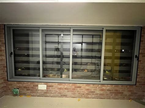 Track Aluminium Sliding Window At Rs Sq Ft Aluminium Sliding