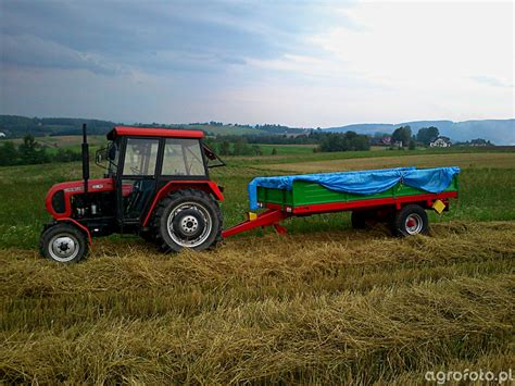 Zdjęcie traktor Ursus C 330M i Agromet Warfama T 032 520941 Galeria