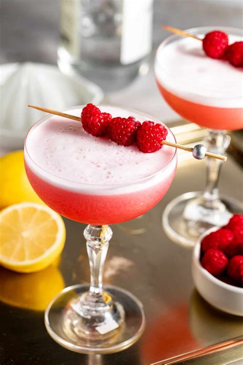 25 Sweet Cocktails You Should Try - Insanely Good